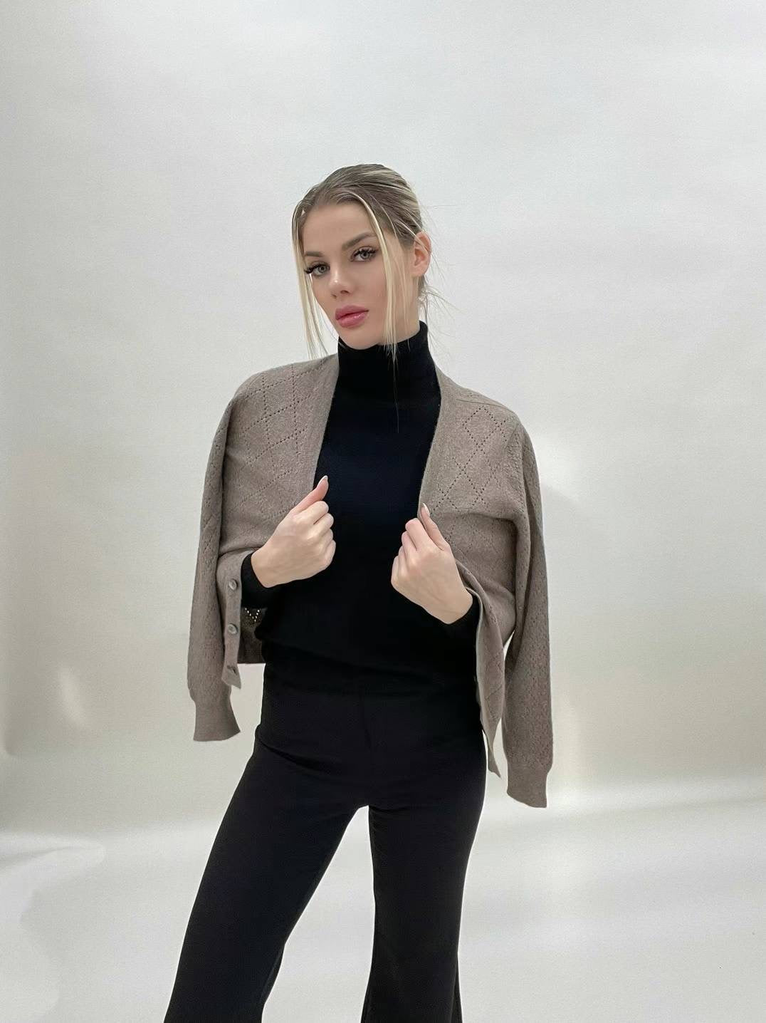 FW2024 Women V Neck Cardigan